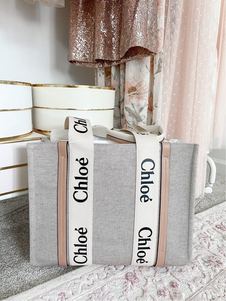 How To Wear a Belt Bag Strawberry Chic