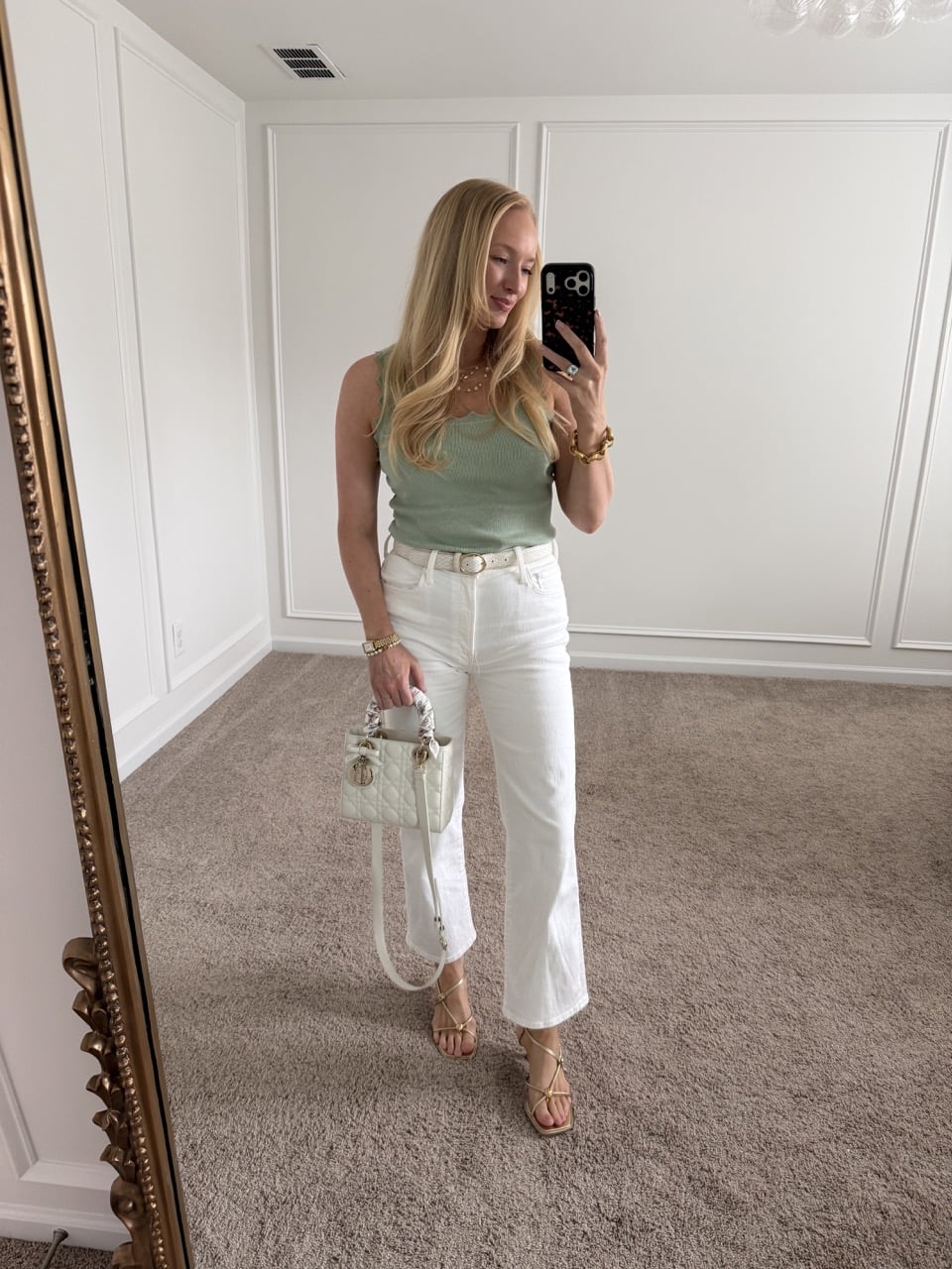 white mother jeans, white straight leg jeans, spring outfits